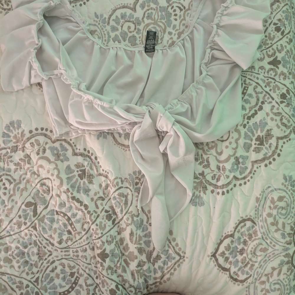 Chic Tie-Front Blouse